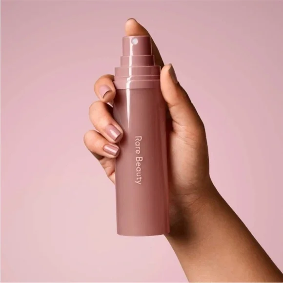 RARE BEAUTY Find Comfort Body & Hair Fragrance Mist with Niacinamide 3.3oz - Picture 1 of 4